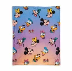 Disney Throw Blanket - Mickey And Minnie Mouse - Pie Eye